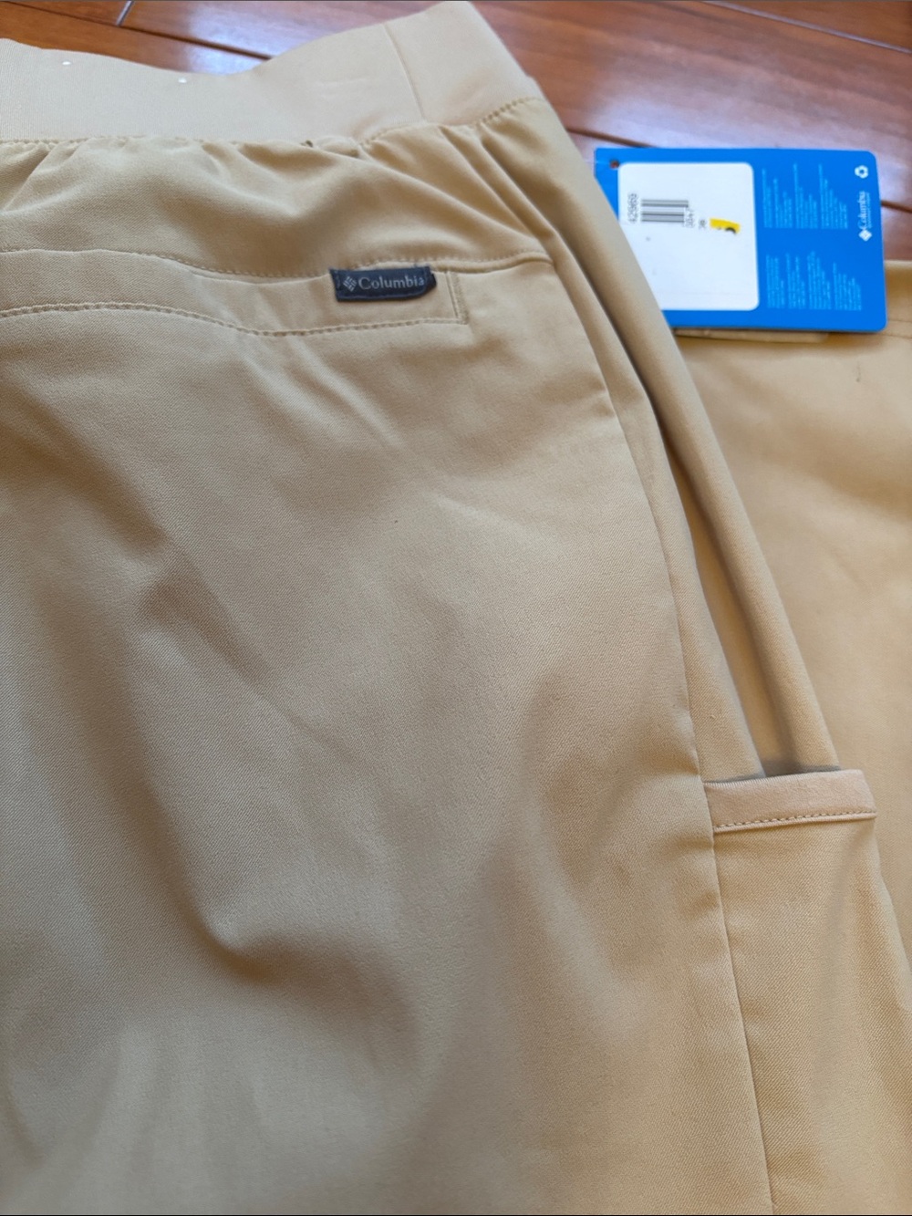 Columbia Women's Tan Track Pants - Picture 7 of 7